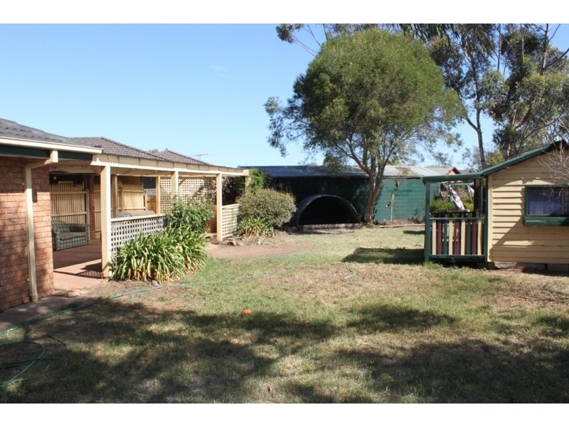 9 Vasey Court, Melton South VIC 3338