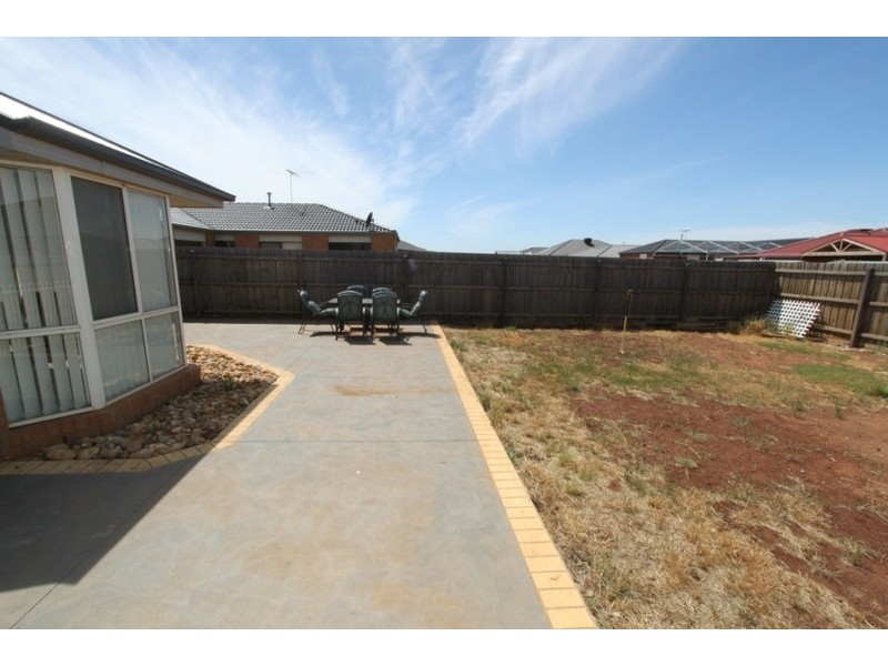 21 Kingston Rule Street, Melton VIC 3337