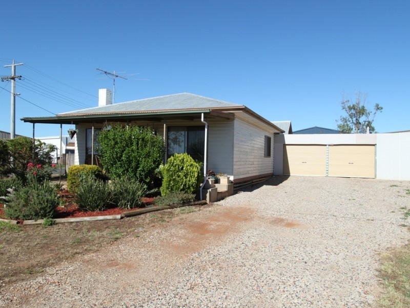 21 Osborne Street, Bacchus Marsh VIC 3340