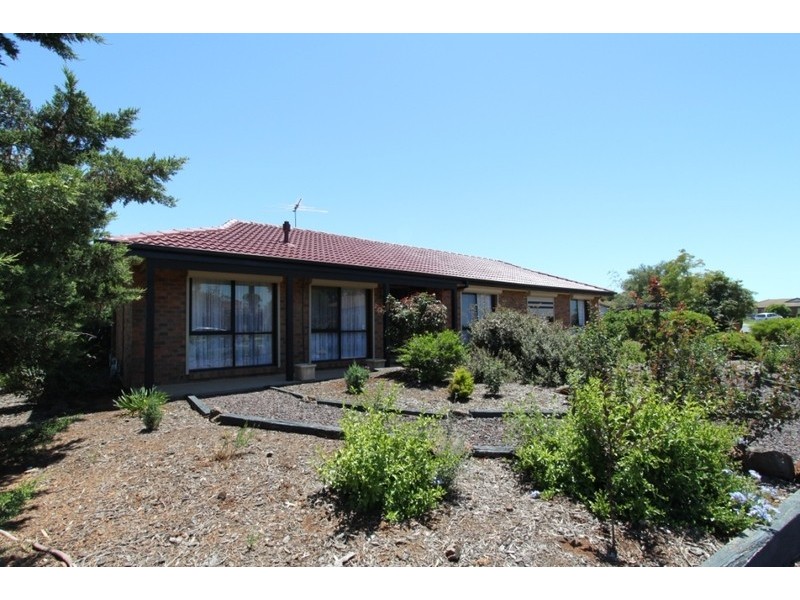 86 Hilton Way, Melton West VIC 3337