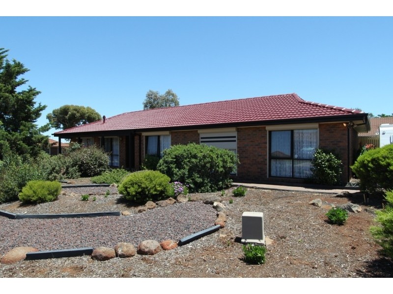 86 Hilton Way, Melton West VIC 3337