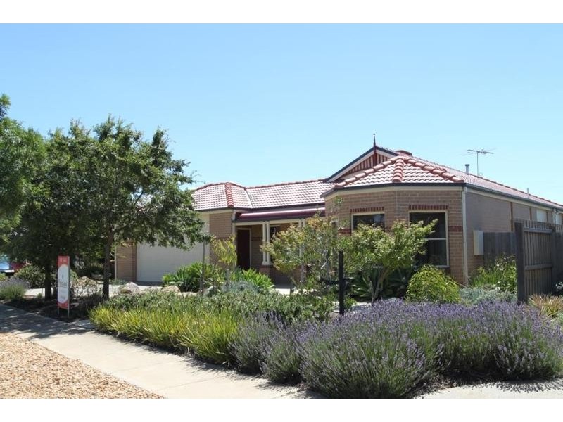 70 Westlake Boulevard, Melton VIC 3337