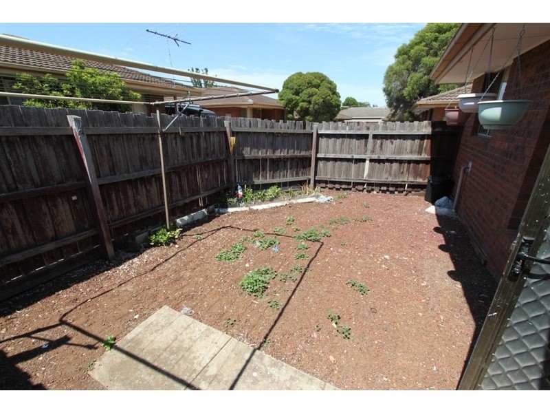 3/14 Brooklyn Road, Melton South VIC 3338