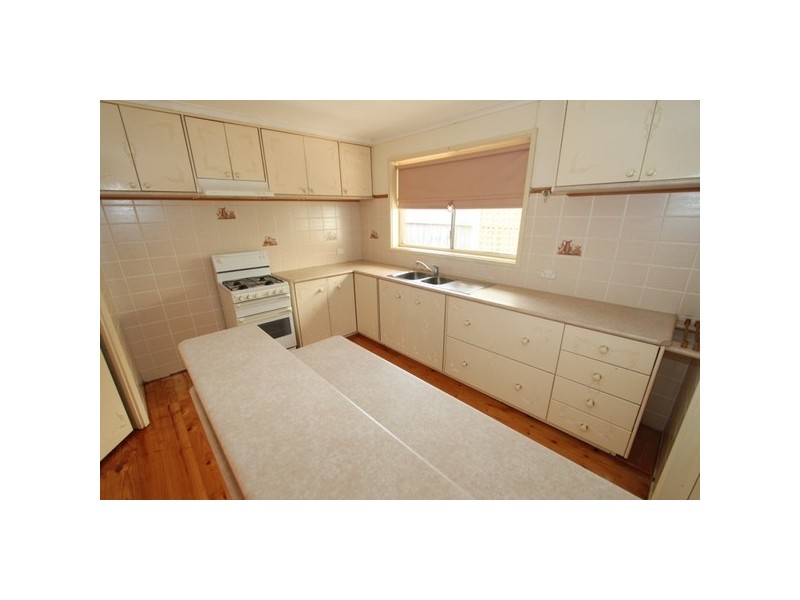 10 Arnold Court, Melton VIC 3337