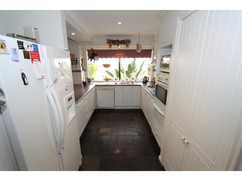 186 Brooklyn Road, Brookfield VIC 3338