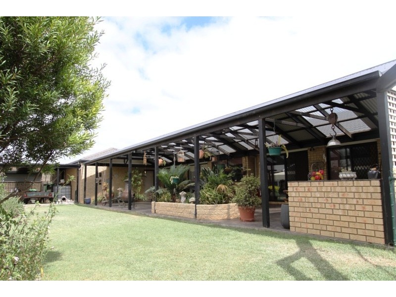 186 Brooklyn Road, Brookfield VIC 3338