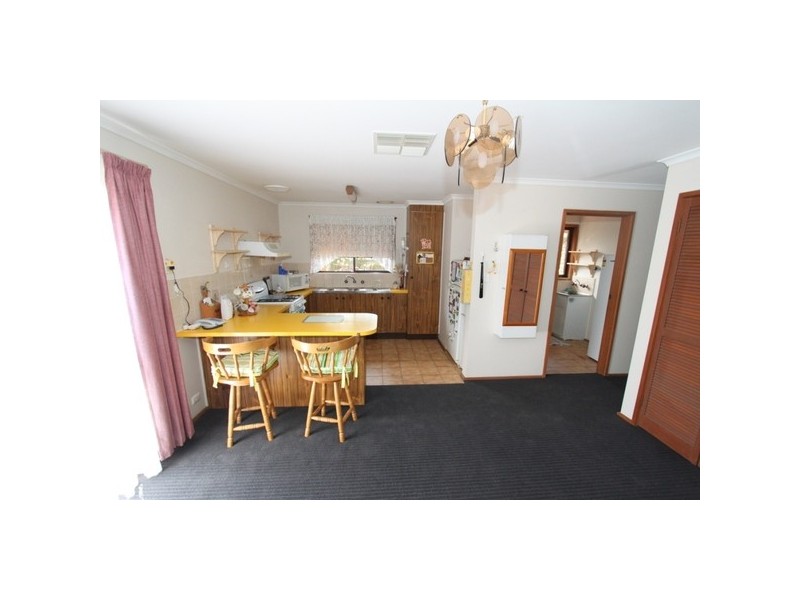 11 Henry Street, Melton VIC 3337