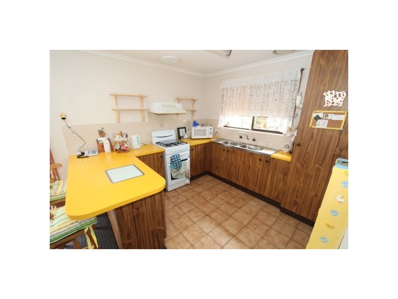 11 Henry Street, Melton VIC 3337