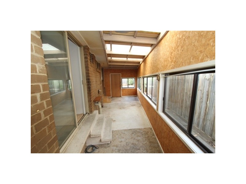 14 Curlew Close, Melton VIC 3337