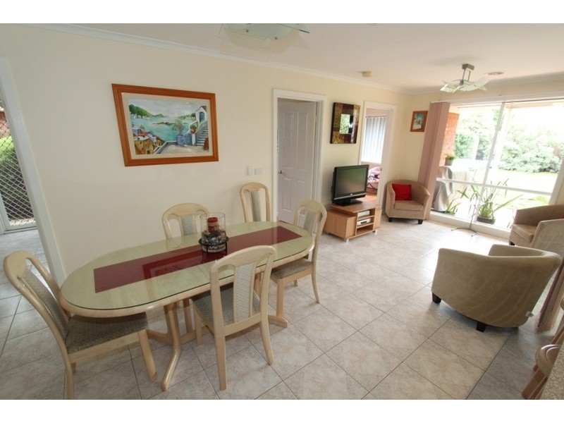 294 Centenary Avenue, Melton VIC 3337