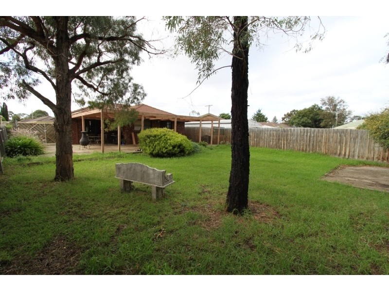 11 Watson Street, Melton VIC 3337