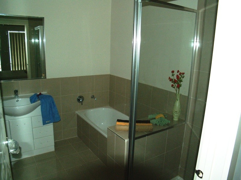 19/62 Andrew Street, Melton South VIC 3338