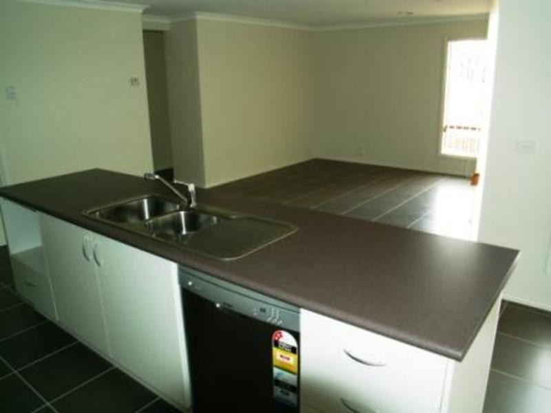 36 Panorama Drive, Melton VIC 3337