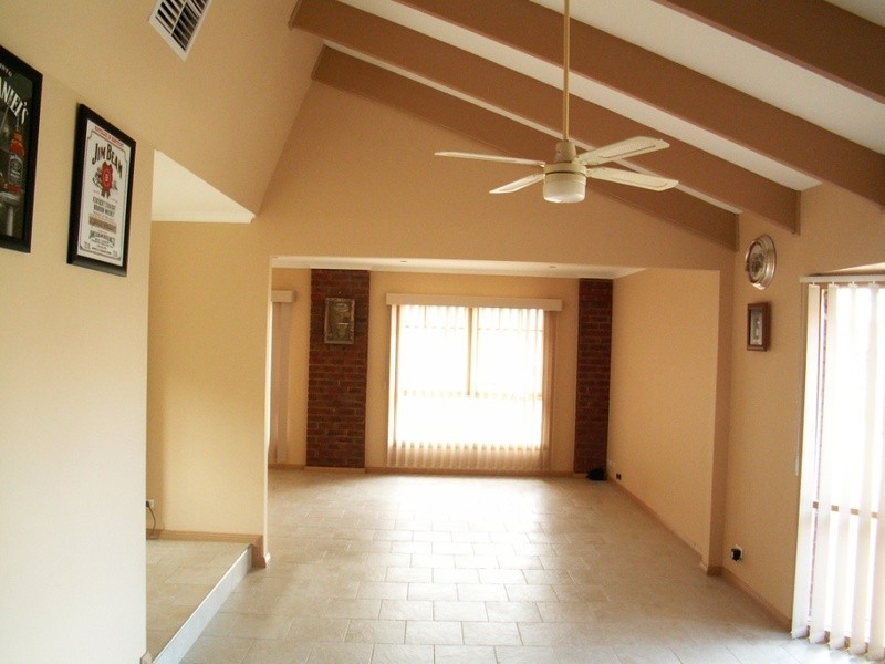 129 Exford Road, Melton South VIC 3338