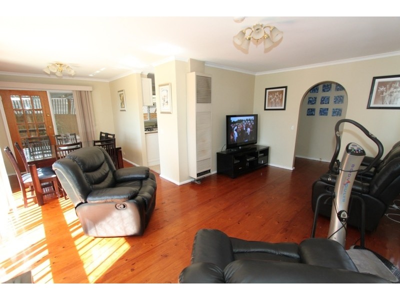 83 Oneils Road, Melton VIC 3337