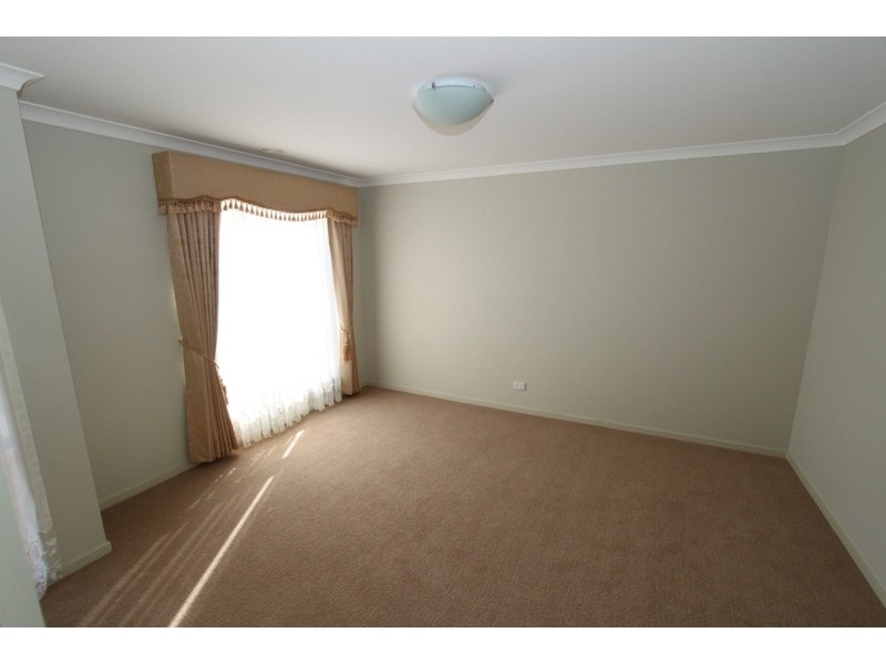 204 Clarkes Road, Brookfield VIC 3338