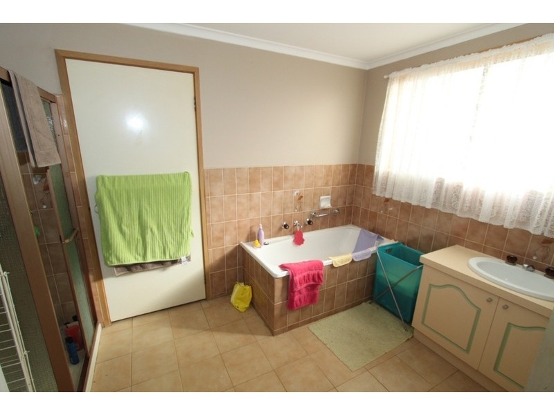 1/44A Palmerston Street, Melton VIC 3337