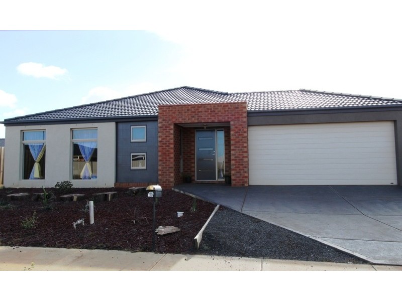 3 Banker Street, Kurunjang VIC 3337