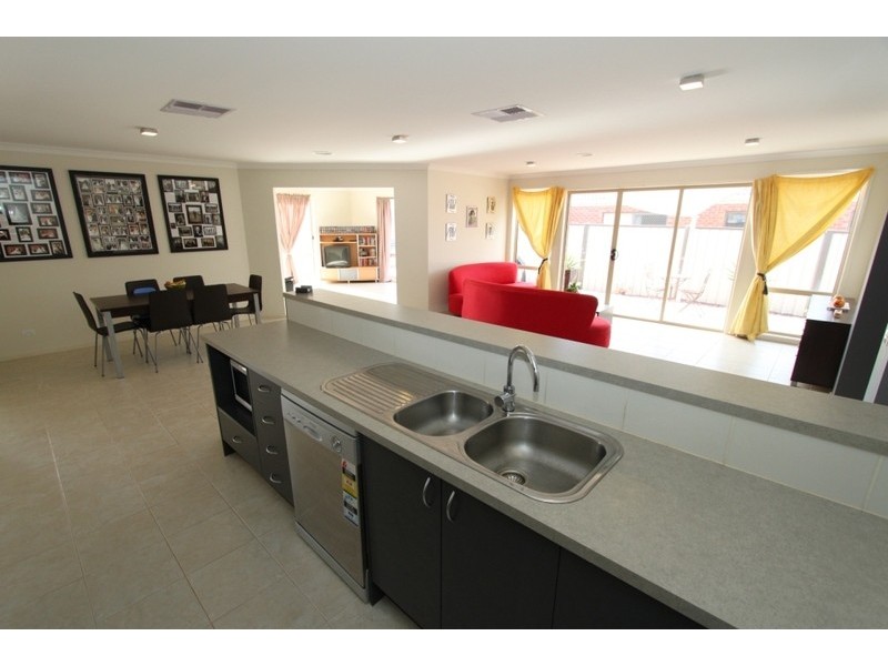 3 Banker Street, Kurunjang VIC 3337