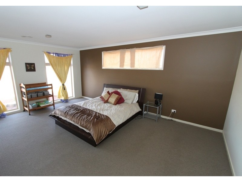 3 Banker Street, Kurunjang VIC 3337