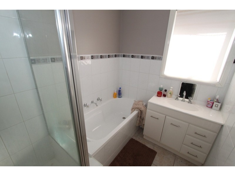 51 Smoult Drive, Kurunjang VIC 3337