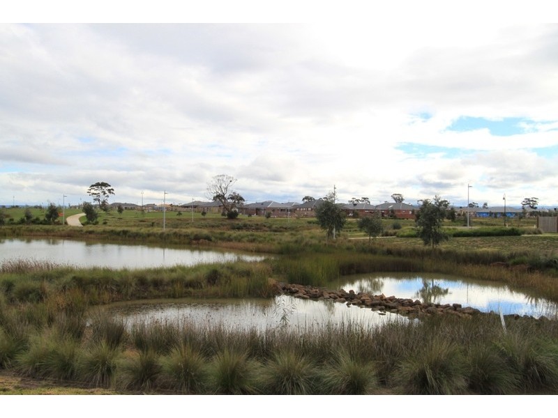 Lot 1380 Stipa Place, Brookfield VIC 3338