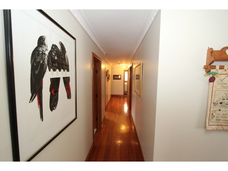 54 Vista Drive, Melton VIC 3337