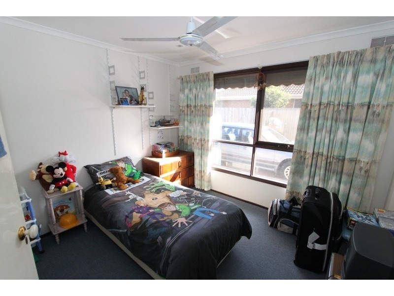 16 Chauvel Street, Melton South VIC 3338