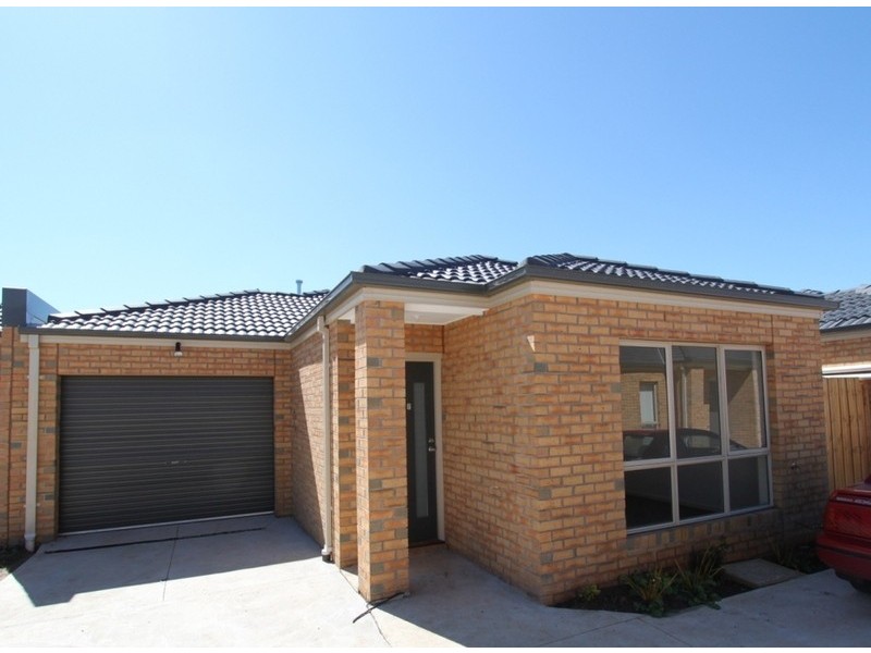 7/4 Black Knight Way, Kurunjang VIC 3337