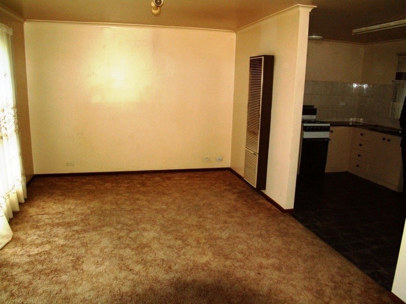 6/26 Brooklyn Road, Melton South VIC 3338