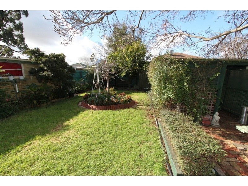 98 Exford Road, Melton South VIC 3338