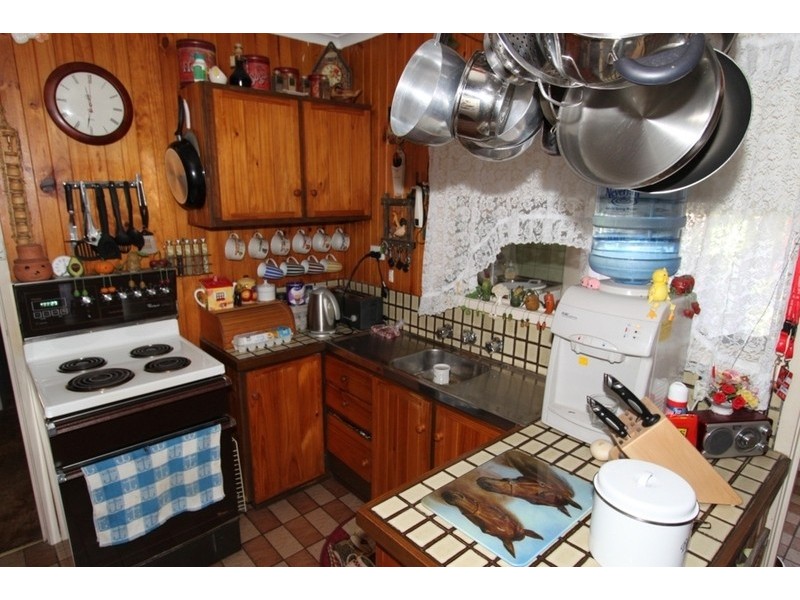 98 Exford Road, Melton South VIC 3338