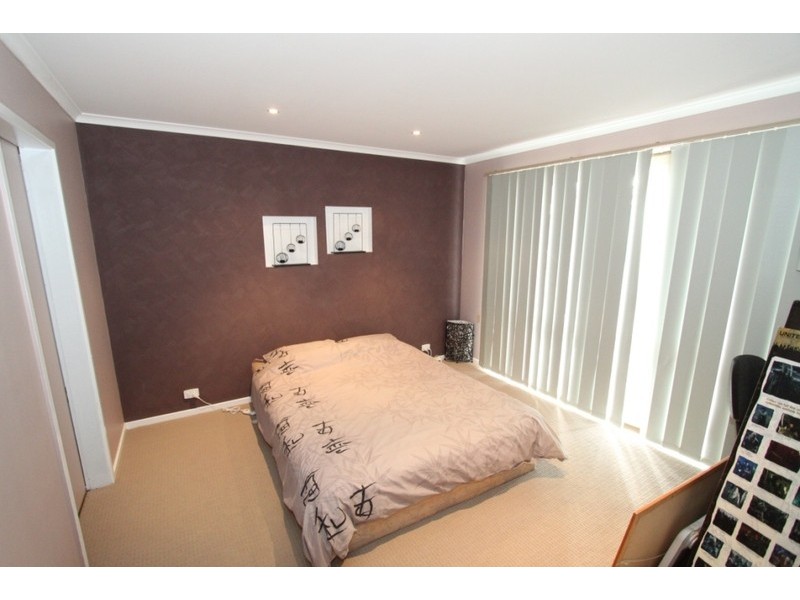 12 Kactica Place, Brookfield NSW 2420