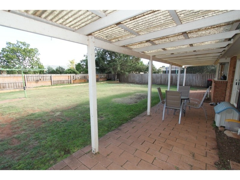 12 Kactica Place, Brookfield NSW 2420