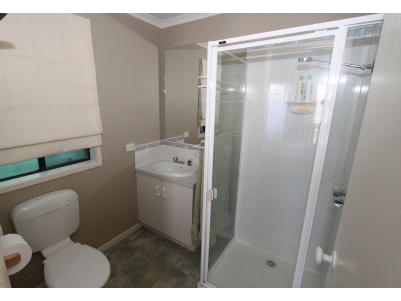 17 Fleetwood Circuit, Melton West VIC 3337