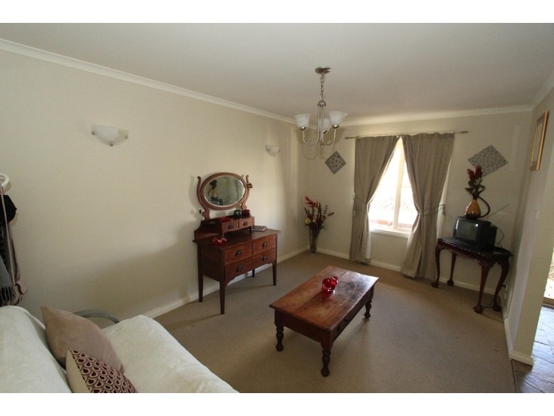 5 Lovat Place, Melton VIC 3337