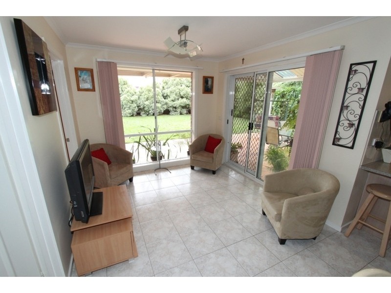 294 Centenary Avenue, Melton VIC 3337