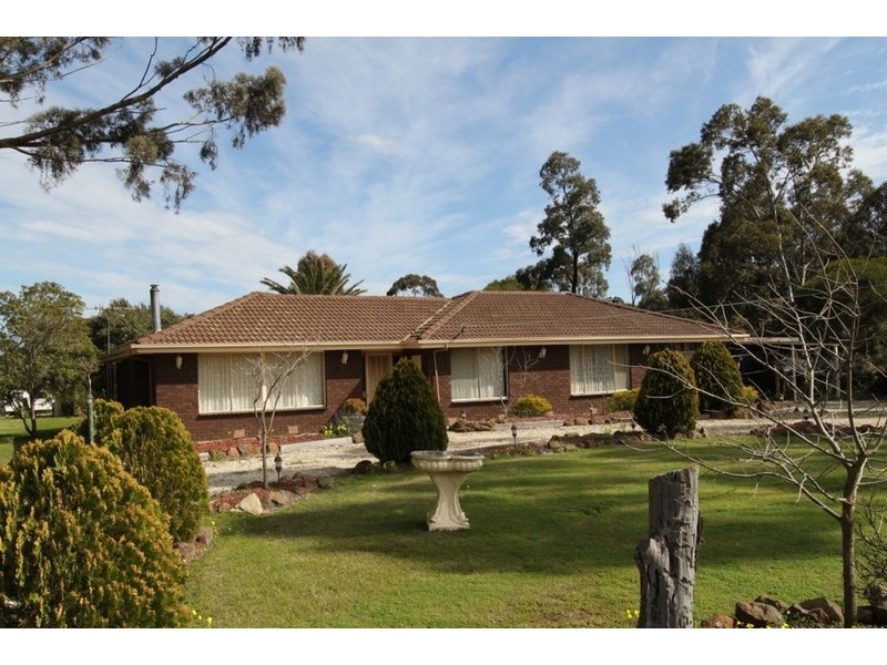 382 Creamery Road, Toolern Vale VIC 3337