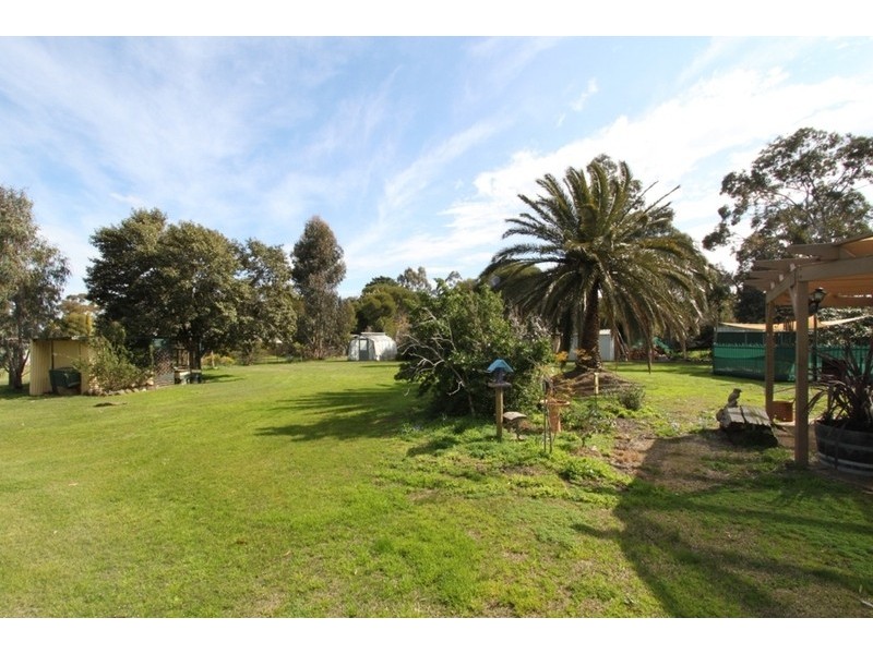 382 Creamery Road, Toolern Vale VIC 3337