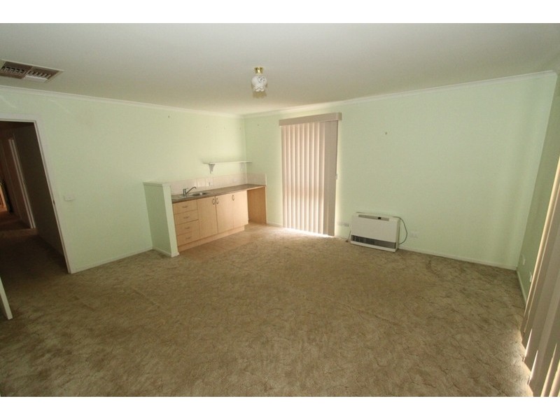 26 Lachlan Road, Melton South VIC 3338