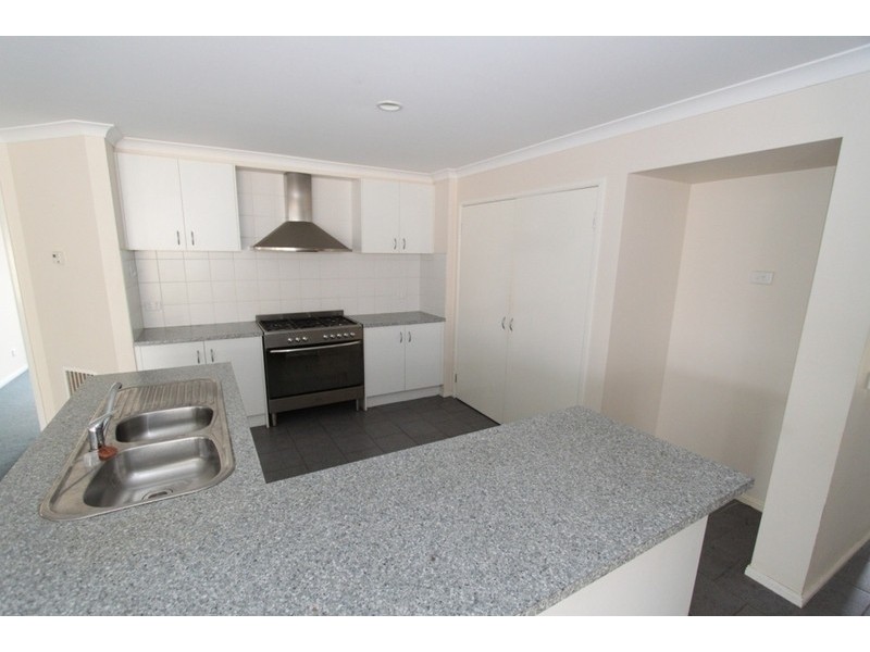 23 Sirius Way, Melton VIC 3337