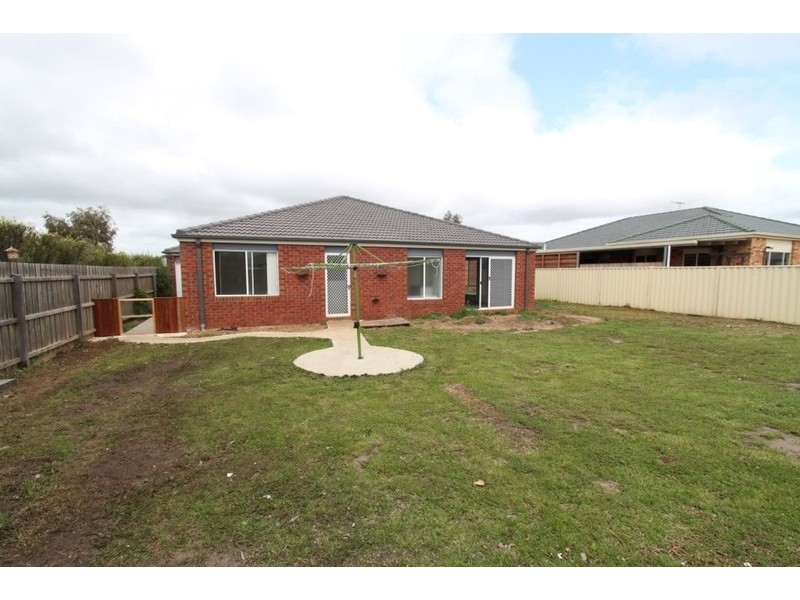23 Sirius Way, Melton VIC 3337
