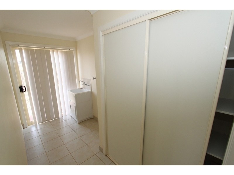 22 Carlyon Close, Melton West VIC 3337