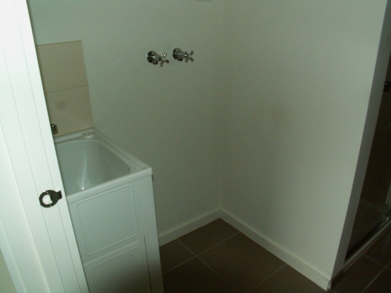 11/9 Petra Place, Melton West VIC 3337