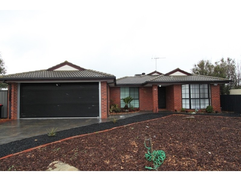 13 Rimfire Court, Melton West VIC 3337