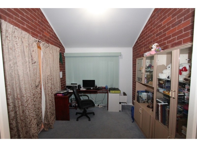 13 Rimfire Court, Melton West VIC 3337