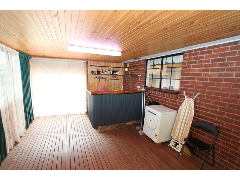 13 Rimfire Court, Melton West VIC 3337