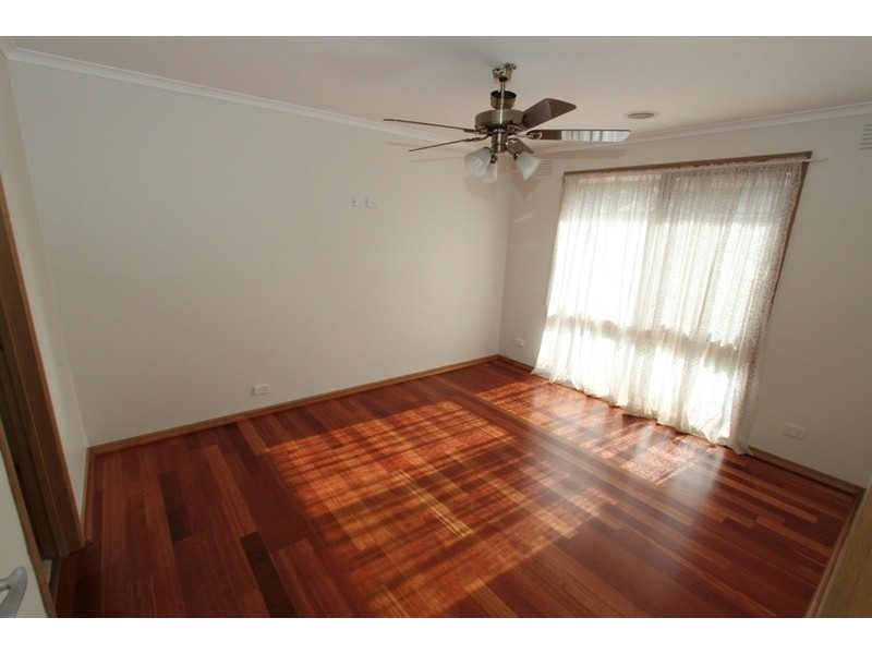 1 Hilton Way, Melton West VIC 3337