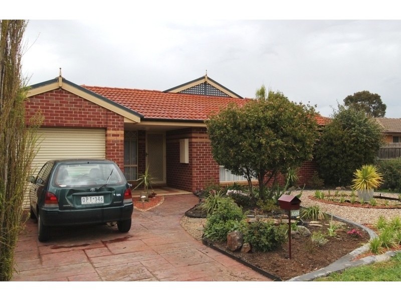 1/32 Toolern Street, Melton South VIC 3338