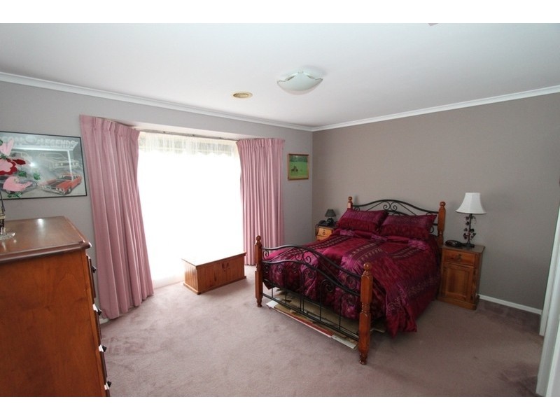 2 Cashmore Court, Bacchus Marsh VIC 3340